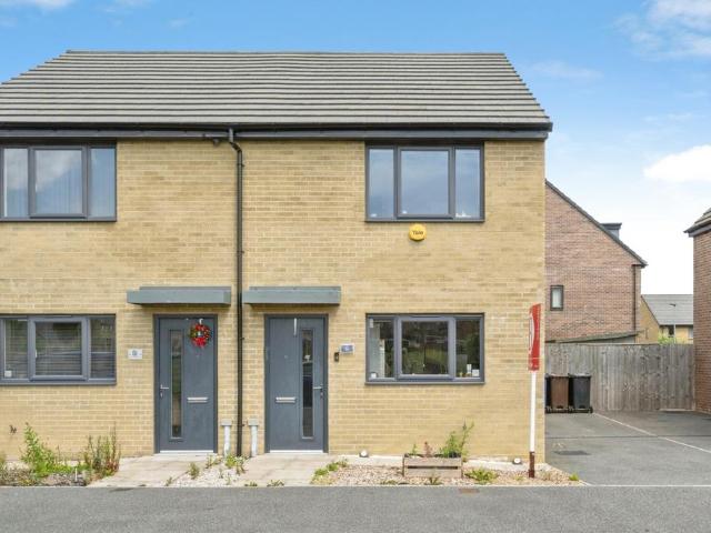 House for sale in Thurnscoe, South Yorkshire