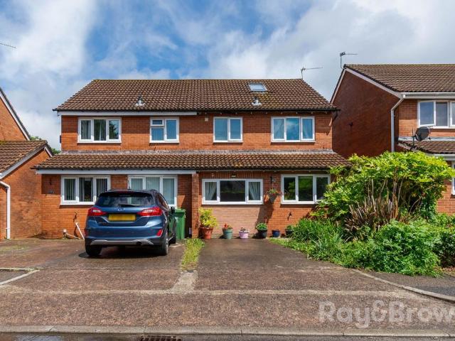 House for sale in Falcon Lodge, Wales