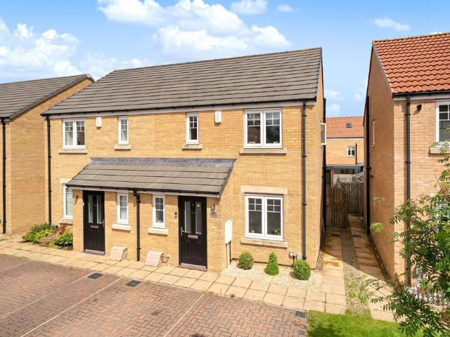 House for sale in Beckwithshaw, North Yorkshire