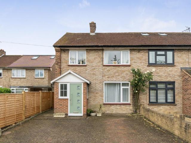 House for sale in Greater London