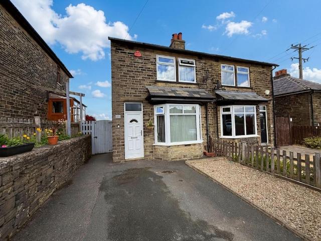 House for sale in Fountainhead, West Yorkshire