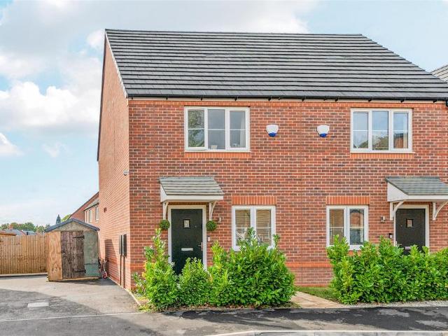House for sale in Axborough, Wyre Forest
