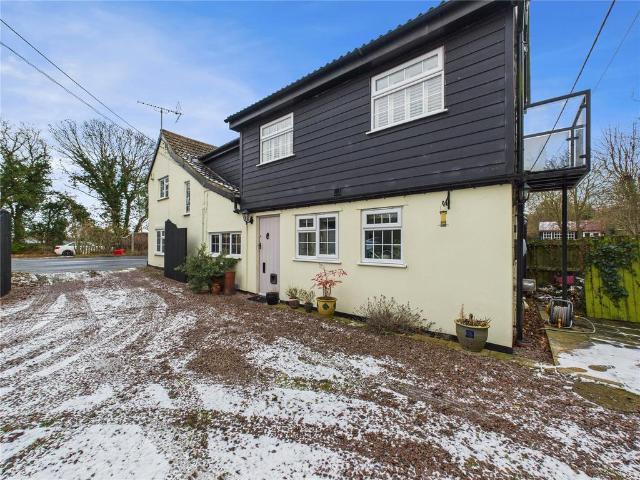 House for sale in Dale Hill, Essex