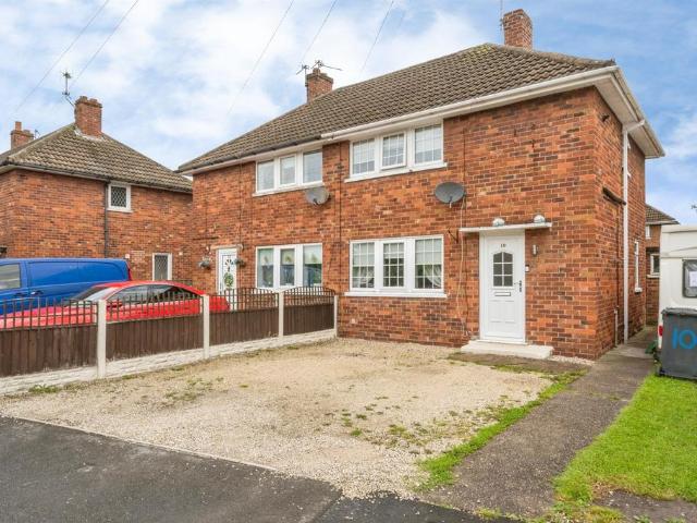 House for sale in Thorne, South Yorkshire