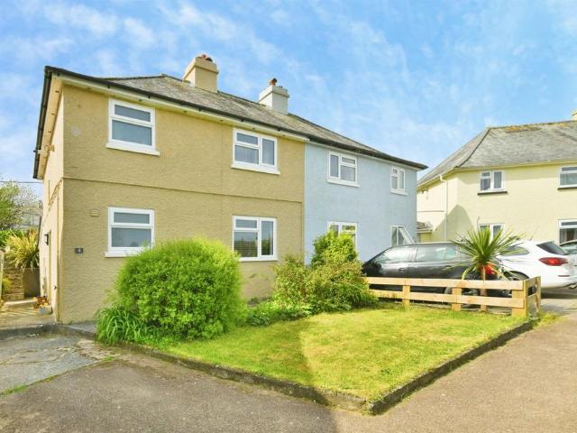 House for sale in Landrake, Cornwall