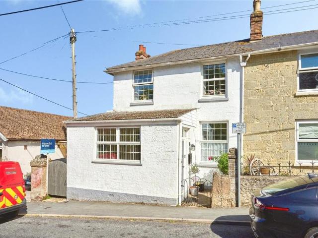 House for sale in Niton and Whitwell, Niton