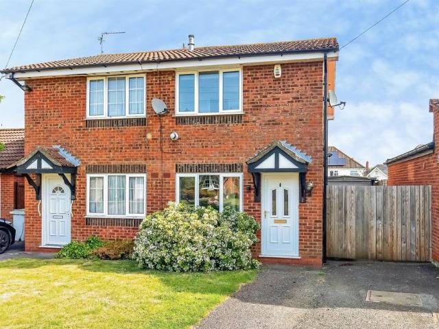 House for sale in Broughton