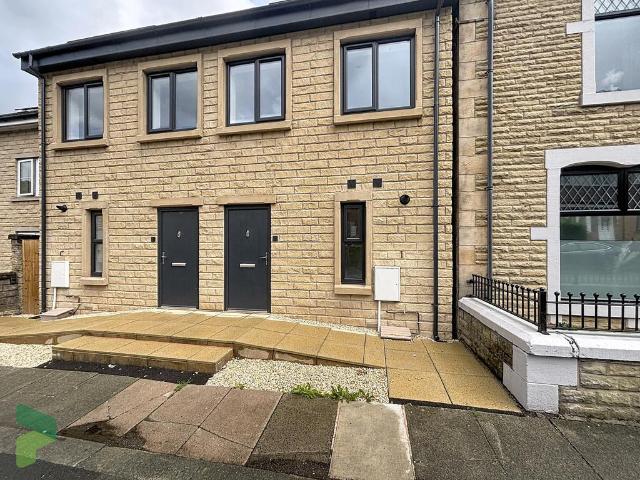 House for sale in Knowle Fold, Darwen