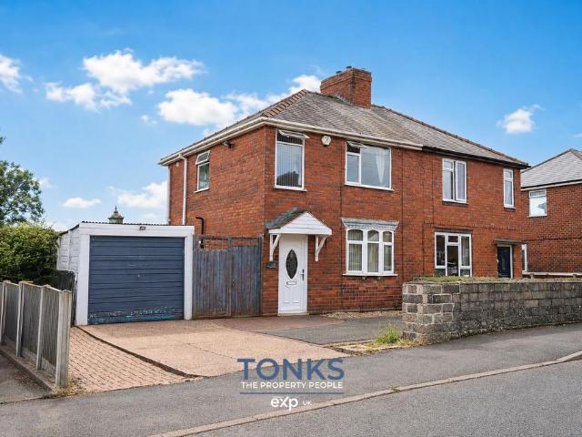 House for sale in Cradley, West Midlands
