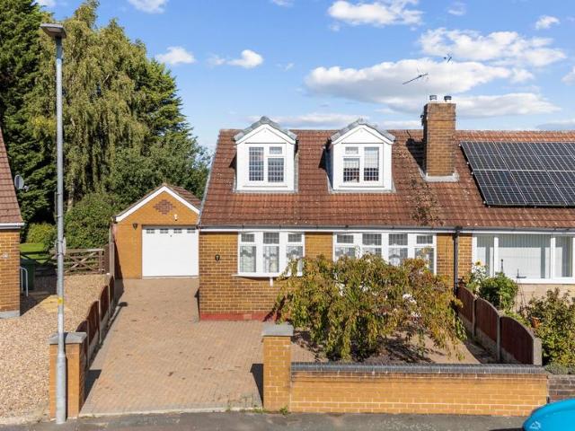 House for sale in Wilderspool, Warrington