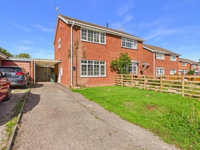 House for sale in Lower Broadheath, Malvern Hills