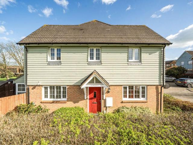 House for sale in Hawkinge, Folkestone