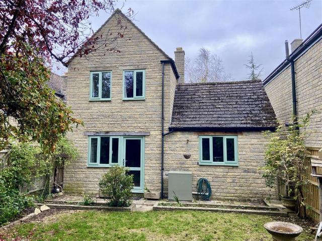 House for sale in Fifield, Black Bourton