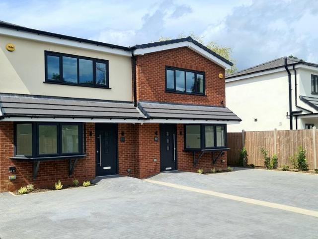 House for sale in Datchet