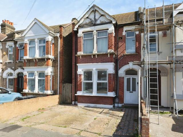 Flat for sale in Newbury Park, Isle Of Man