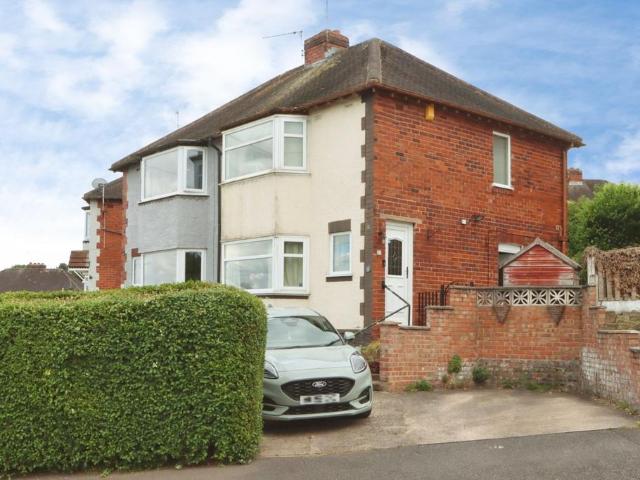House for sale in Normanton Spring, South Yorkshire