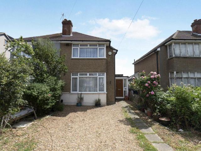 House for sale in Royal Borough of Kingston upon Thames, Greater London
