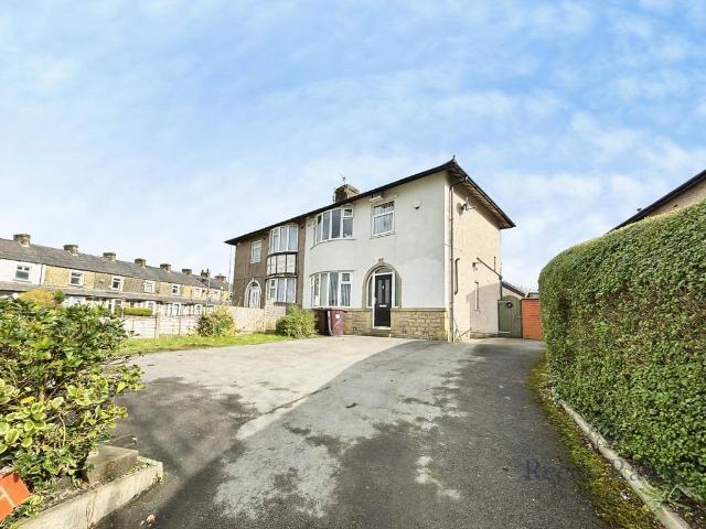 House for sale in Harle Syke, Burnley