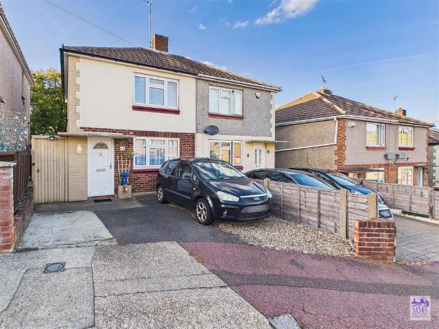 House for sale in Luton, Chatham