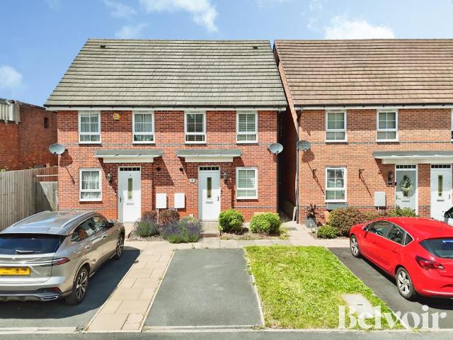 House for sale in Darlaston, West Midlands