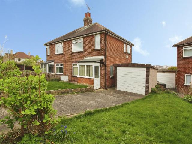 House for sale in Kirkstall, West Yorkshire