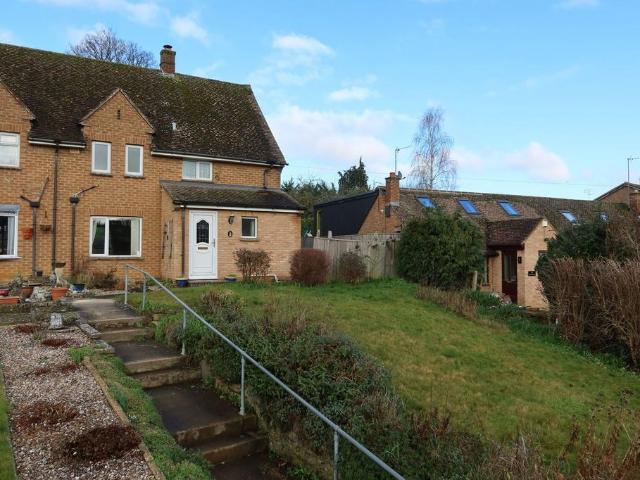 House for sale in Evershot, Oxfordshire