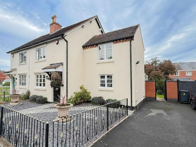 House for sale in Moor End Green, Gravelly Hill