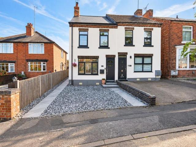 House for sale in Cawston, Rugby