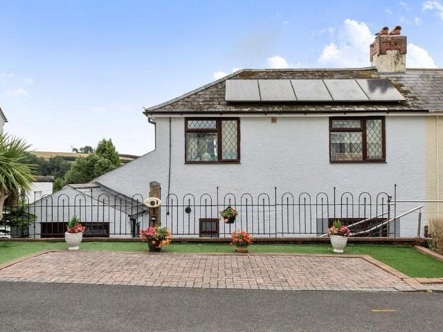 House for sale in Strode, Devon