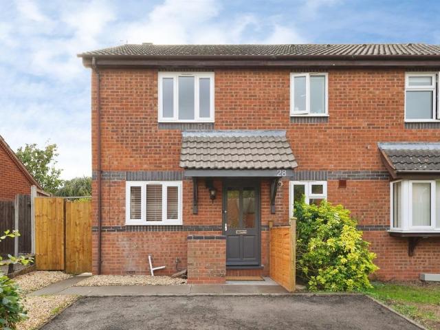 House for sale in Lyppard Grange, Worcester