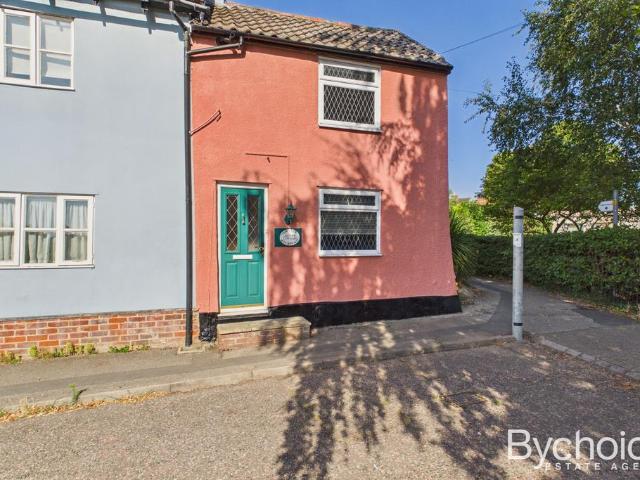 House for sale in Sudbury, Chelmondiston