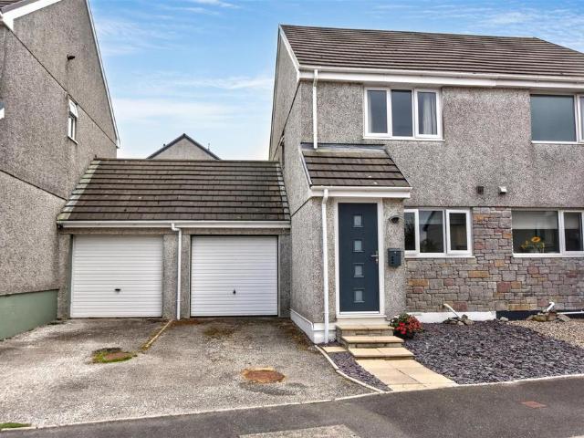 House for sale in Praze-an-beeble, Cornwall