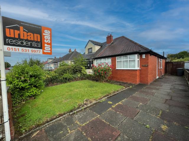 Bungalow for sale in Maghull, Moss Side