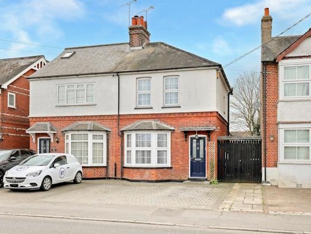 House for sale in Ongar, Epping