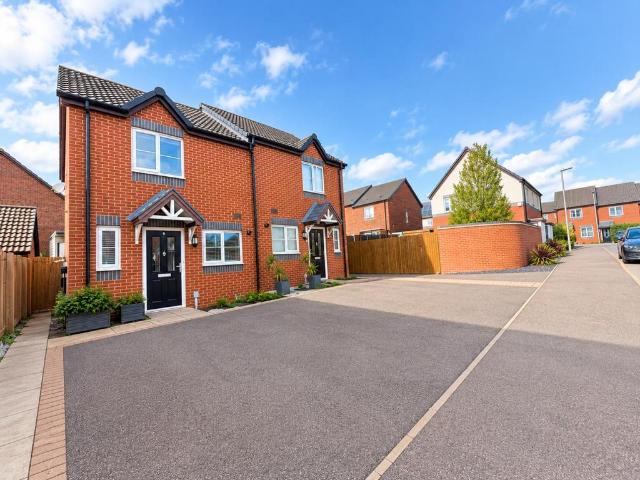 House for sale in Whitnash, Warwick