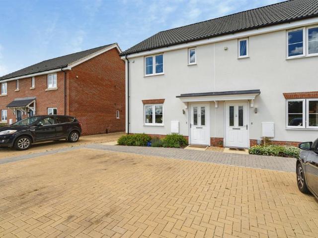 House for sale in Bedingfield, Suffolk