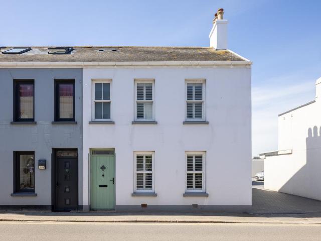 House for sale in Truro, Cornwall