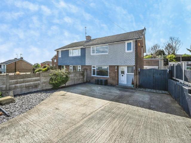 House for sale in Pinxton, Elmton