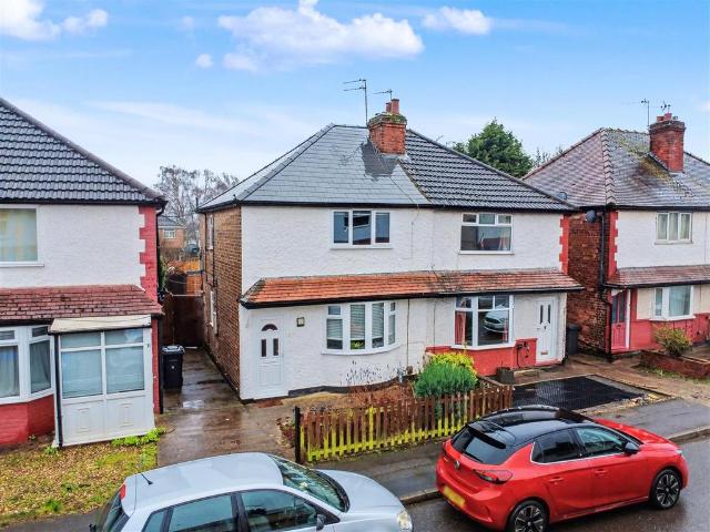 House for sale in Attenborough, East Midlands