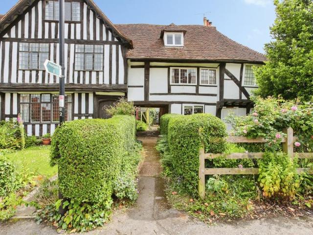 House for sale in Cranbrook & Sissinghurst, Sandown Park