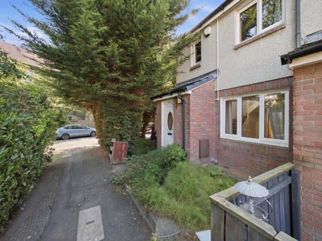 House for sale in Pilton, Scotland