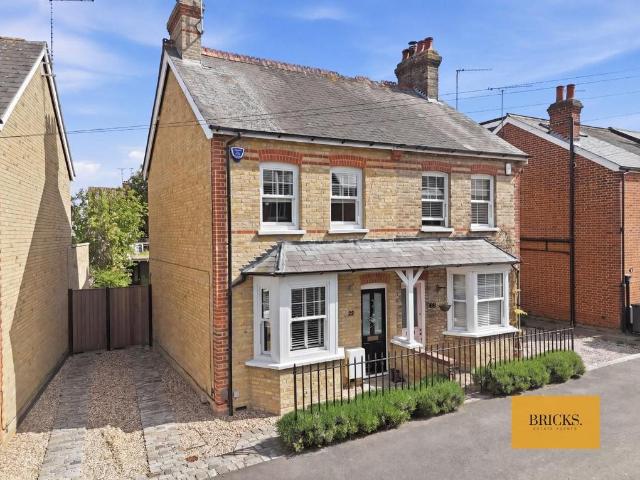 House for sale in Ongar, Epping