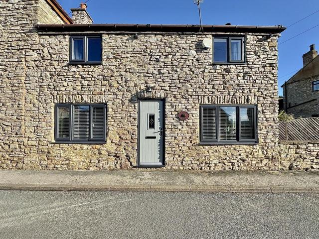 House for sale in Fairburn, North Yorkshire
