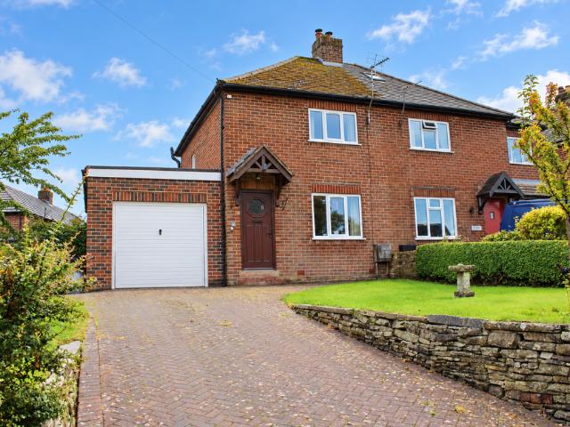 House for sale in Lyme Green, Sutton Lane Ends