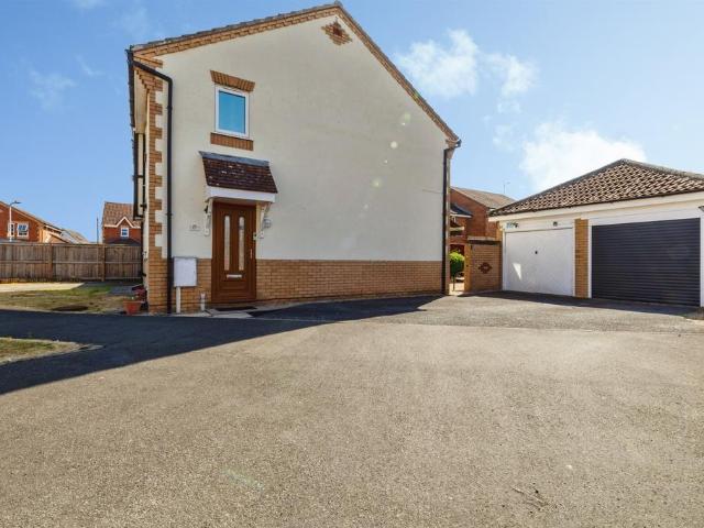 House for sale in Skellingthorpe, North Kesteven