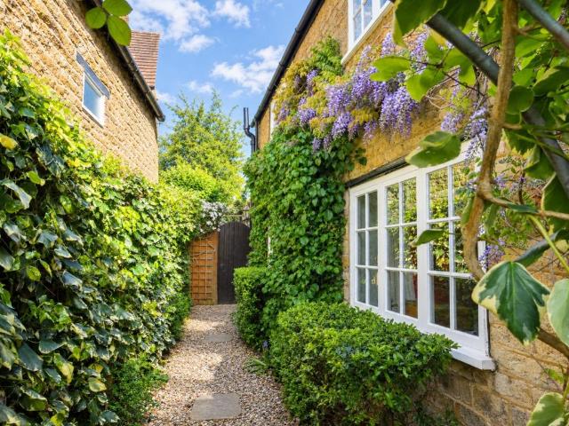 House for sale in Ailsworth, Cambridgeshire and Peterborough