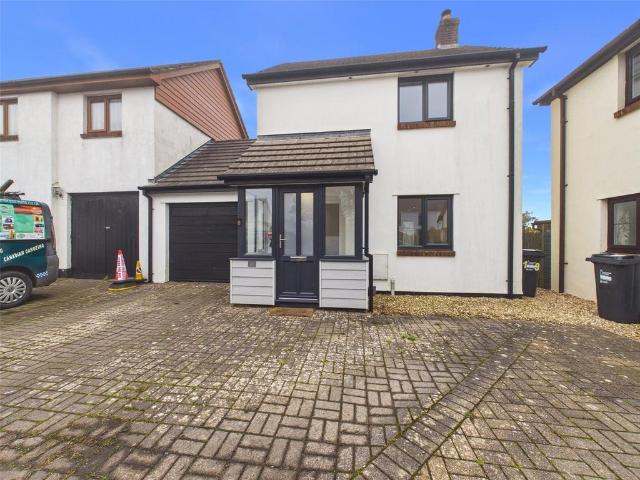 House for sale in Kilkhampton, Cornwall