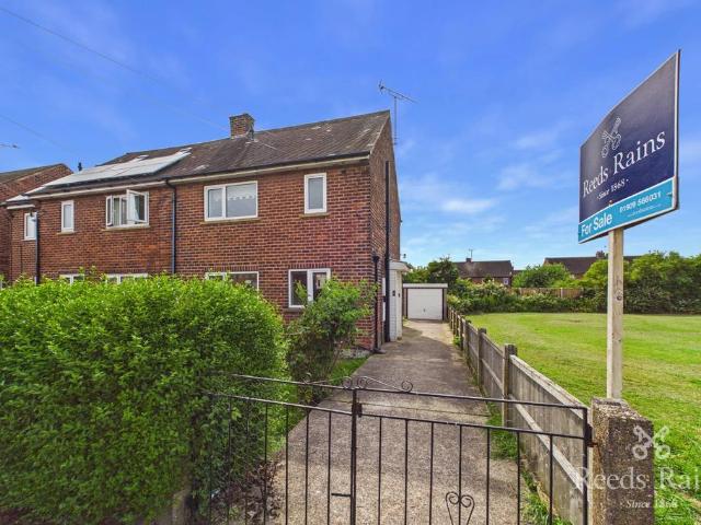 House for sale in Dinnington St. John's, Dinnington