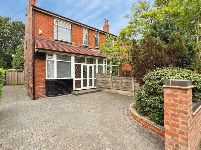 House for sale in Cheadle Hulme, Greater Manchester