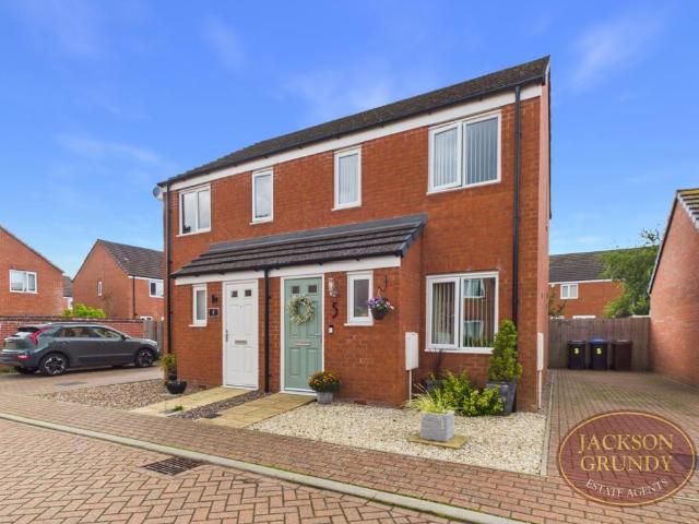 House for sale in Boughton Green, Boughton